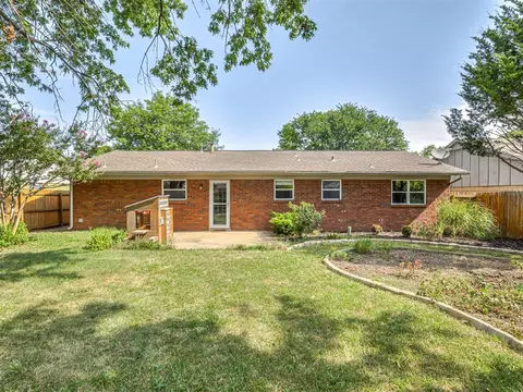 Exterior - 8922 E 49th Pl, Tulsa, OK 74145 photo 10 of 13