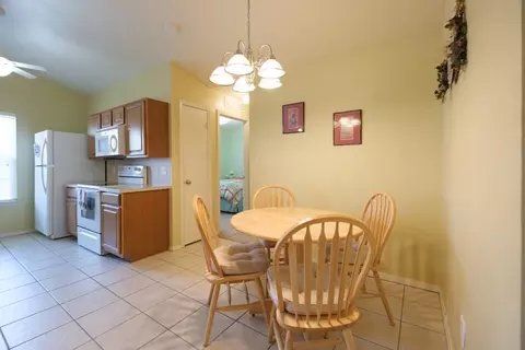Dining - 809 Grickle Dr, Norman, OK 73069 photo 2 of 2