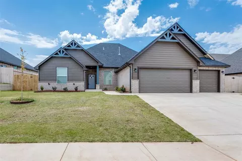 9208 SW 35 St, Oklahoma City, OK 73179