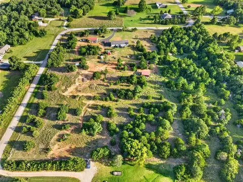 View/Area - 208 Moran Rd, Mcloud, OK 74851 photo 5 of 6