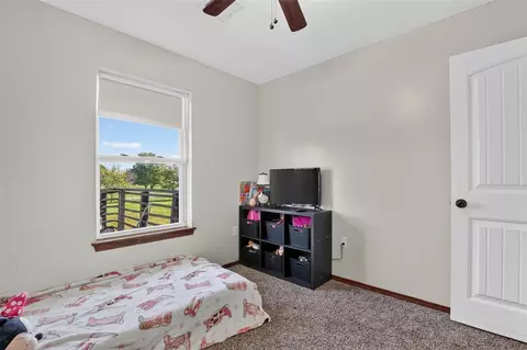 Bedroom - 208 Moran Rd, Mcloud, OK 74851 photo 4 of 7