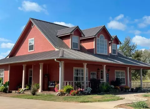 Exterior - 5769 E Highway 64, Warner, OK 74469 photo 5 of 9