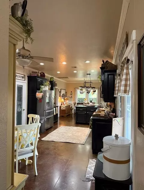 Kitchen - 5769 E Highway 64, Warner, OK 74469 photo 2 of 3