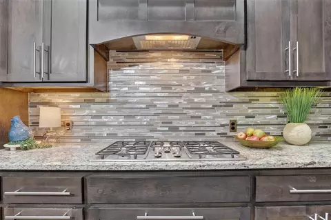 Kitchen - 150 Evermay Dr, Edmond, OK 73013 photo 4 of 4