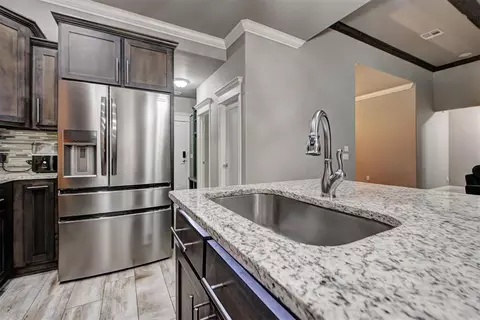 Kitchen - 150 Evermay Dr, Edmond, OK 73013 photo 3 of 4