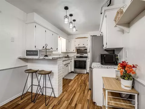 Kitchen - 1317 Regency Blvd, Moore, OK 73160 photo 1 of 4