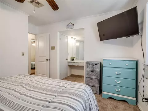 Bedroom - 1317 Regency Blvd, Moore, OK 73160 photo 3 of 6