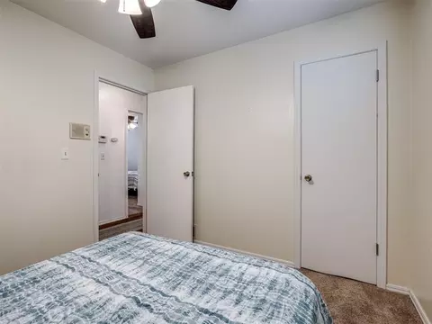 Bedroom - 1317 Regency Blvd, Moore, OK 73160 photo 5 of 6