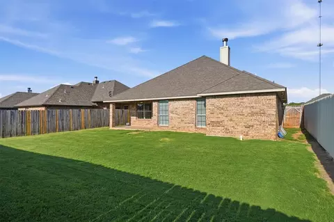 Exterior - 407 NW Granite Ave, Cache, OK 73527 photo 9 of 9