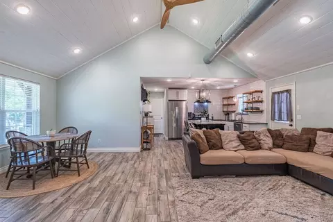 Living - 1327 E Wayne St, Shawnee, OK 74801 photo 1 of 2