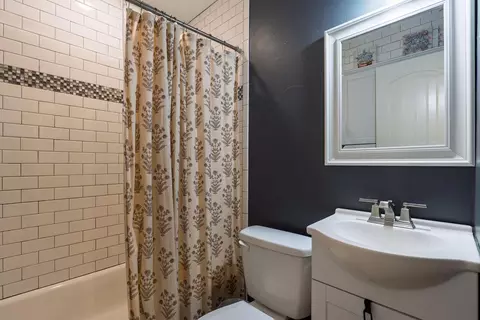 Bath - 1327 E Wayne St, Shawnee, OK 74801 photo 2 of 2