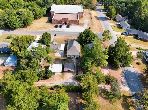 View/Area - 717 E Logan Ave, Guthrie, OK 73044 photo 8 of 8