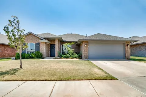 8600 NW 77th Pl, Oklahoma City, OK 73132
