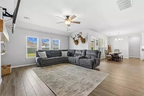 Other - 512 Cantebury Dr, Tuttle, OK 73089 photo 1 of 9