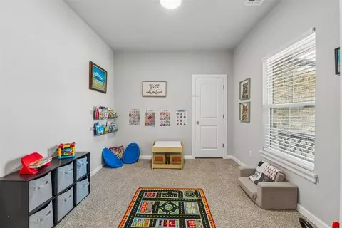 Other - 512 Cantebury Dr, Tuttle, OK 73089 photo 6 of 9