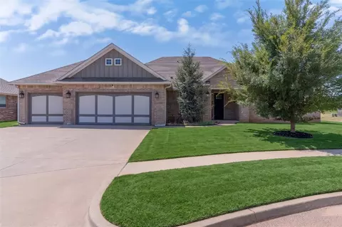 11216 SW 42nd Ct, Mustang, OK 73064