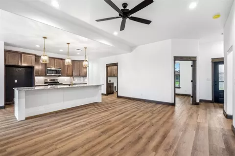 Other - 209 NW Pine Ave, Cache, OK 73527 photo 2 of 11