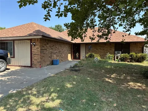 1911 Van Buren Ave, Piedmont, OK 73078