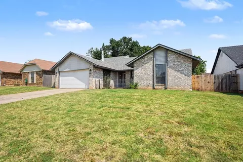 2513 SW 101st St, Oklahoma City, OK 73159
