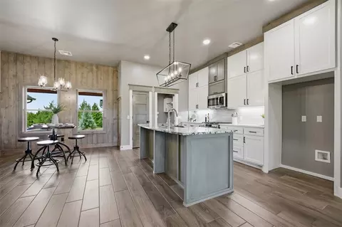 Kitchen - 1109 Bridgeview Ln, Tuttle, OK 73089 photo 1 of 4