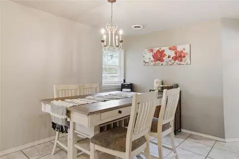 Dining - 319 Cameron Dr, Altus, OK 73521 photo 1 of 4