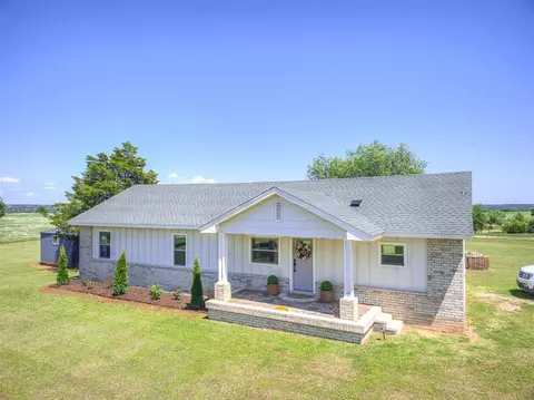8800 N Coltrane Rd, Guthrie, OK 73044