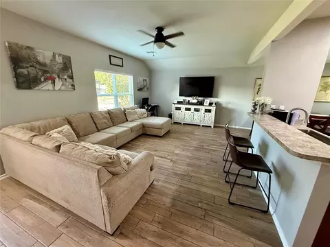 Living - 906 River Run Dr, Noble, OK 73068 photo 2 of 3