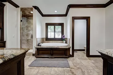 Bath - 6716 Oak View Rd, Edmond, OK 73025 photo 1 of 6