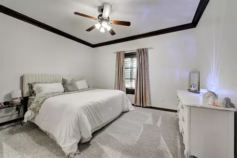 Bedroom - 6716 Oak View Rd, Edmond, OK 73025 photo 2 of 4