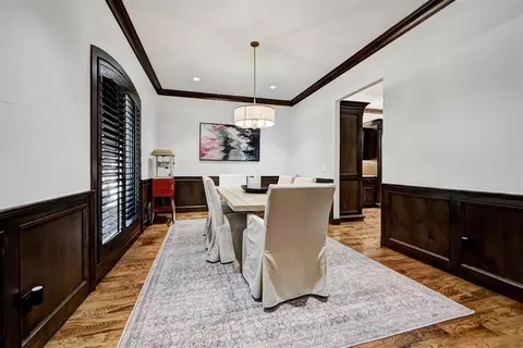 Dining - 6716 Oak View Rd, Edmond, OK 73025 photo 1 of 3