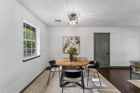 Dining - 1017 Pinebrook Dr, Guthrie, OK 73044 photo 4 of 4