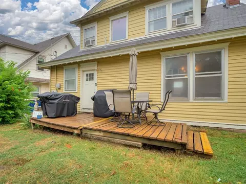 Exterior - 623 E Warner Ave, Guthrie, OK 73044 photo 5 of 12