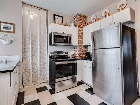 Kitchen - 623 E Warner Ave, Guthrie, OK 73044 photo 3 of 4