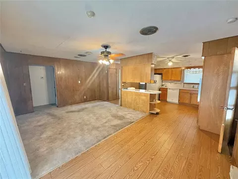 Living - 231 Circle Dr, Guymon, OK 73942 photo 4 of 4