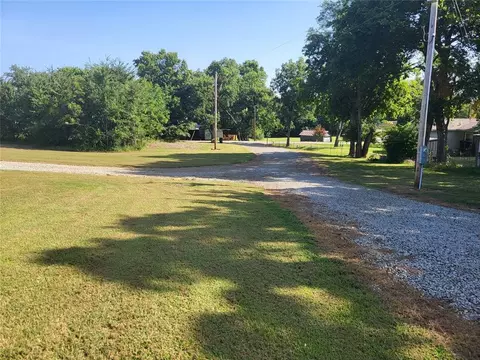 Exterior - 418251 E 1201 Rd, Eufaula, OK 74432 photo 6 of 7