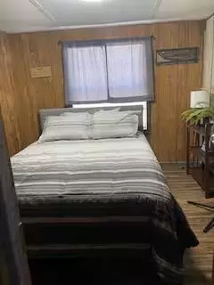 Bedroom - 418251 E 1201 Rd, Eufaula, OK 74432 photo 4 of 4