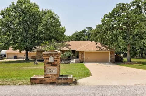 1241 Timber Ridge Dr, Choctaw, OK 73020