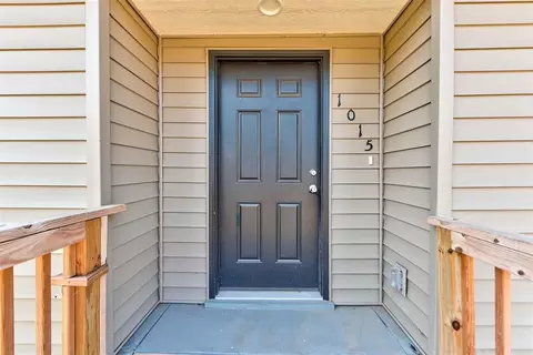 Exterior - 1015 E Main St, Shawnee, OK 74801 photo 5 of 7
