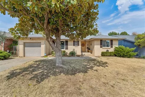 2521 Huntleigh Dr, Oklahoma City, OK 73120