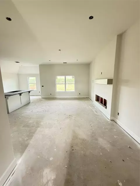 Living - 1320 Colonial Ave, Tuttle, OK 73089 photo 1 of 1