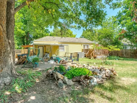 Exterior - 1006 W Eufaula St, Norman, OK 73069 photo 7 of 13