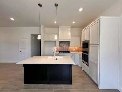 Kitchen - 1316 Colonial Ave, Tuttle, OK 73089 photo 1 of 3