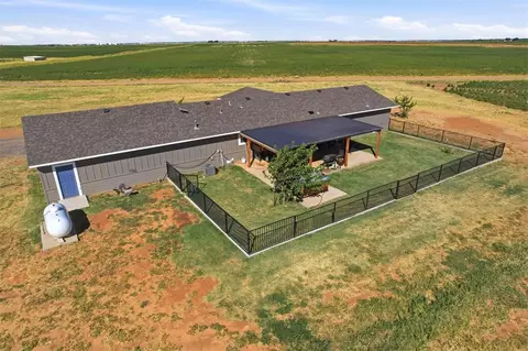 Exterior - 21105 E County Road 162, Headrick, OK 73549 photo 8 of 8