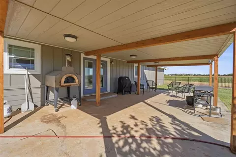 Exterior - 21105 E County Road 162, Headrick, OK 73549 photo 4 of 8