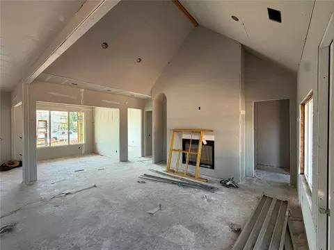 Living - 3109 Basanova Dr, Edmond, OK 73034 photo 2 of 2