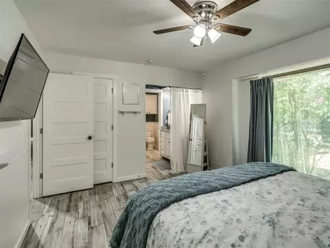 Bedroom - 1644 Red Fox Rd, Edmond, OK 73034 photo 3 of 10