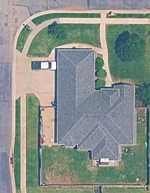 4712 SW 126th Pl, Oklahoma City, OK 73173