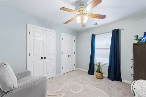Bedroom - 900 Grandview Rd, Tuttle, OK 73089 photo 5 of 9