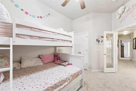 Bedroom - 900 Grandview Rd, Tuttle, OK 73089 photo 7 of 9