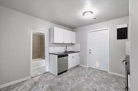 Other - 1216 E Vilas Ave, Guthrie, OK 73044 photo 1 of 3